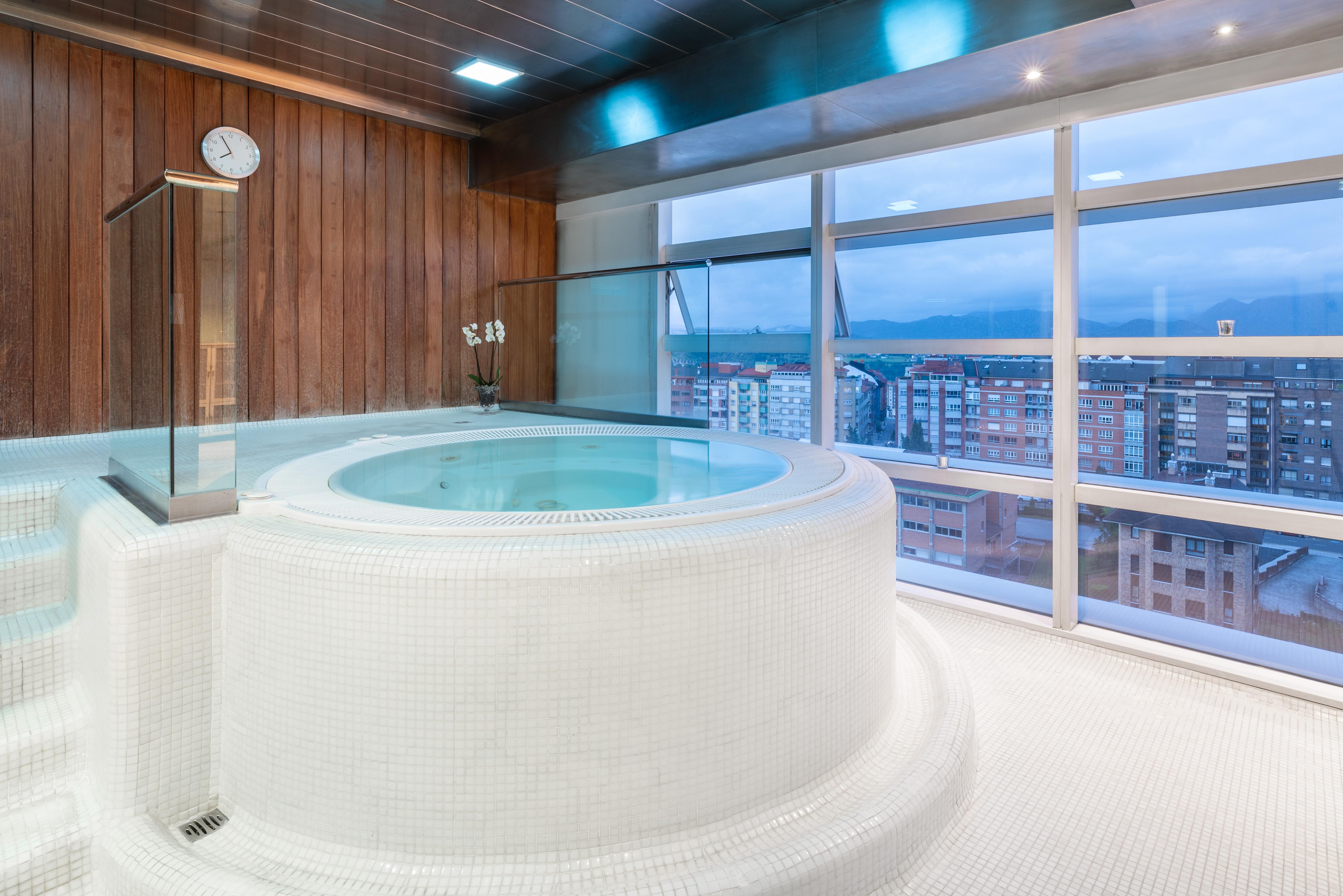 Eurostars Palacio De Cristal Oviedo Eksteriør billede